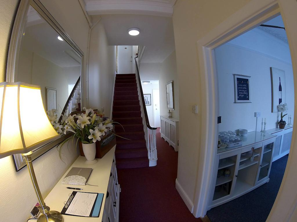 St John'S Guest House Γουέιμουθ Εξωτερικό φωτογραφία