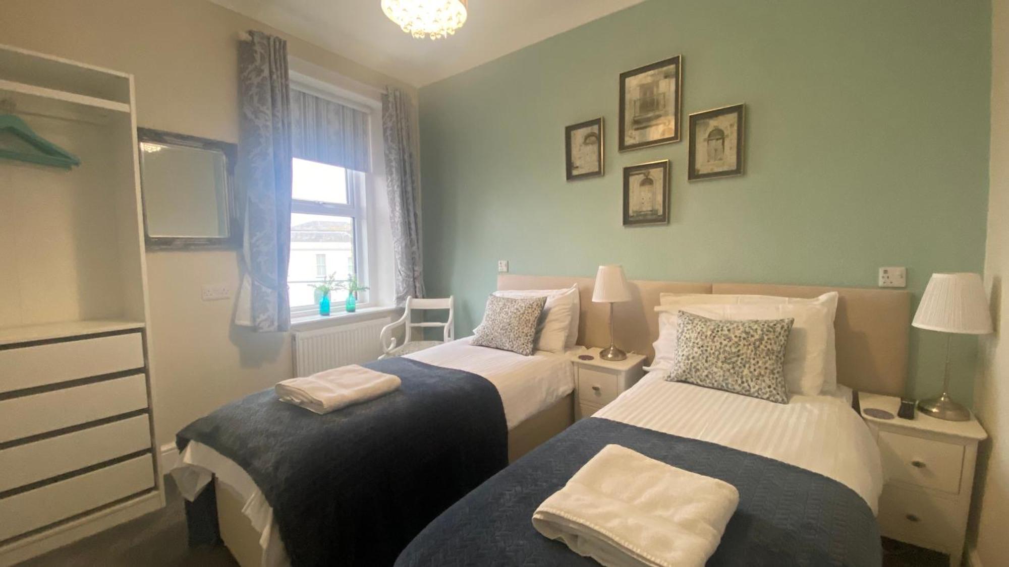 St John'S Guest House Γουέιμουθ Εξωτερικό φωτογραφία